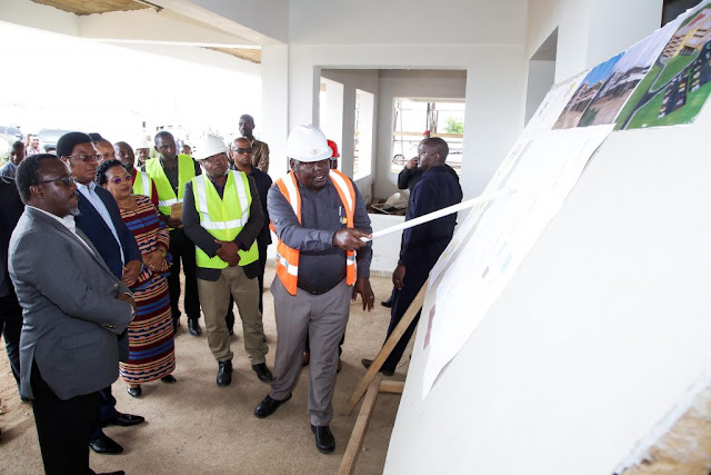 WAZIRI MKUU KASSIM MAJALIWA, AKAGUA UJENZI WA MRADI WA HOSPITALI YA RUFAA YA KANDA YA ZIWA, ILIYOPO MUSOMA,MKOANI MARA