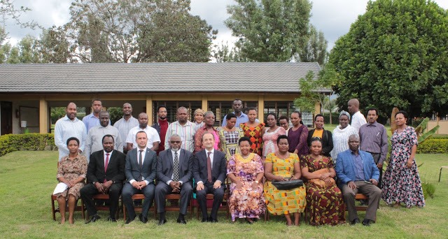 UTURUKI YASAINI MKATABA UENDESHAJI SHULE ZA MSINGI NA SEKONDARI ZILIZO CHINI YA TAASISI YA SOS TANZANIA