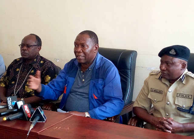 WAZAZI WA WATOTO WALIKUWAPOTEA MKOANI MBEYA WAKABIDHIWA WATOTO WAO