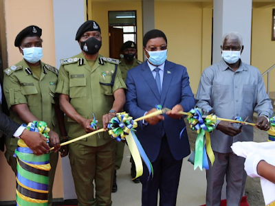Waziri Mkuu Majaliwa: Serikali Kuboresha Miundombinu Ya Vyombo Vya Ulinzi Na Usalama.