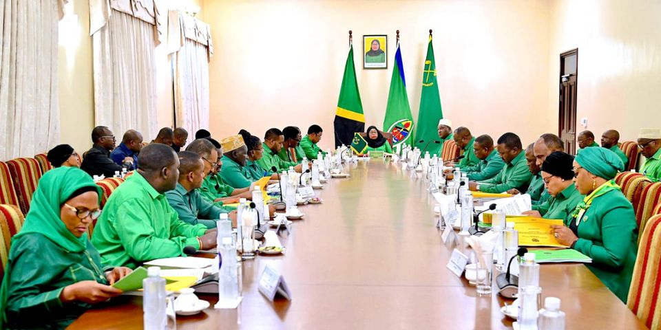 CCM yatoa Maelekezo kumaliza  sakata la mgomo Kariakoo,...Soma hapa