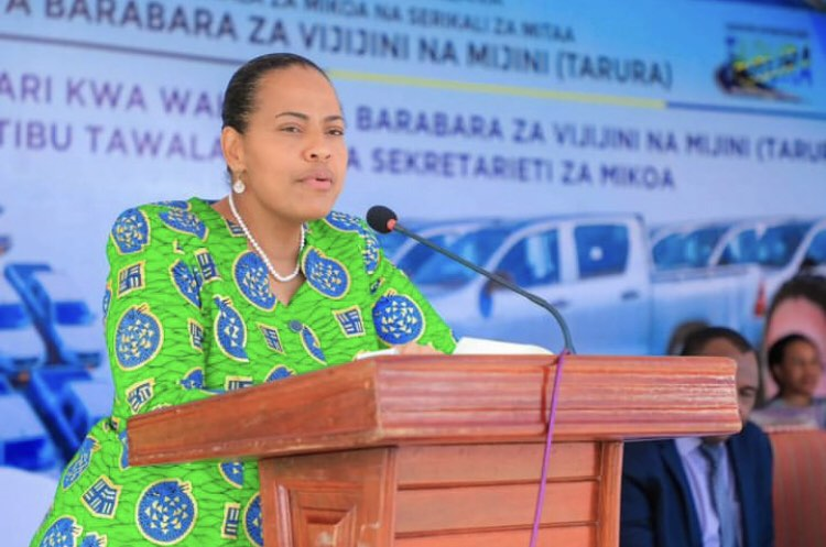 WAZIRI ANGELLAH KAIRUKI: TARURA KUTUMIA TRILIONI 1.2 KUBORESHA BARABARA NCHINI,MATIVILLA,LONDO WAMSHUKURU RAIS SAMIA