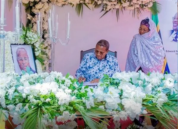 Soma hapa Alichozungumza Rais Mstaafu Kikwete msibani kwa Lowassa jana