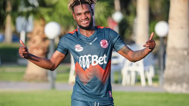 Henock Inonga Kuondoka SIMBA Mwisho wa Msimu Huu wa Ligi