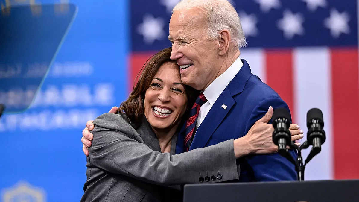 Rais Biden Ampa Tano Makamu Wa Rais Kamala Harris Kugombea Urais