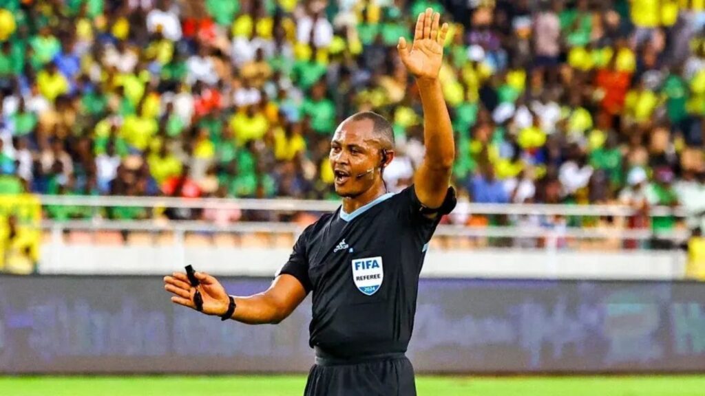 TFF Limemtangaza huyu Kuwa Mwamuzi Simba na Yanga